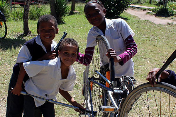 Born in Africa Bicycle Project – Ready, set, cycle!